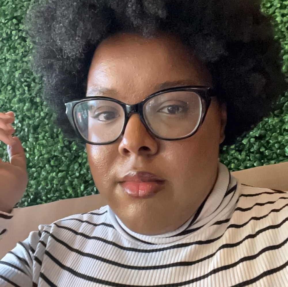 Meet your Posher, Talah